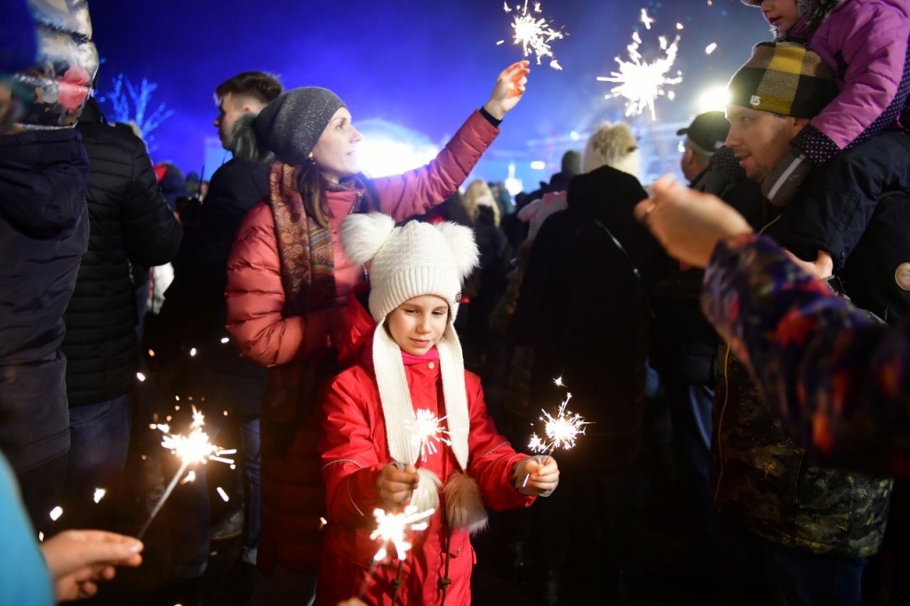 Что посмотреть в новый год с детьми в. Смотреть фото Что посмотреть в новый год с детьми в. Смотреть картинку Что посмотреть в новый год с детьми в. Картинка про Что посмотреть в новый год с детьми в. Фото Что посмотреть в новый год с детьми в